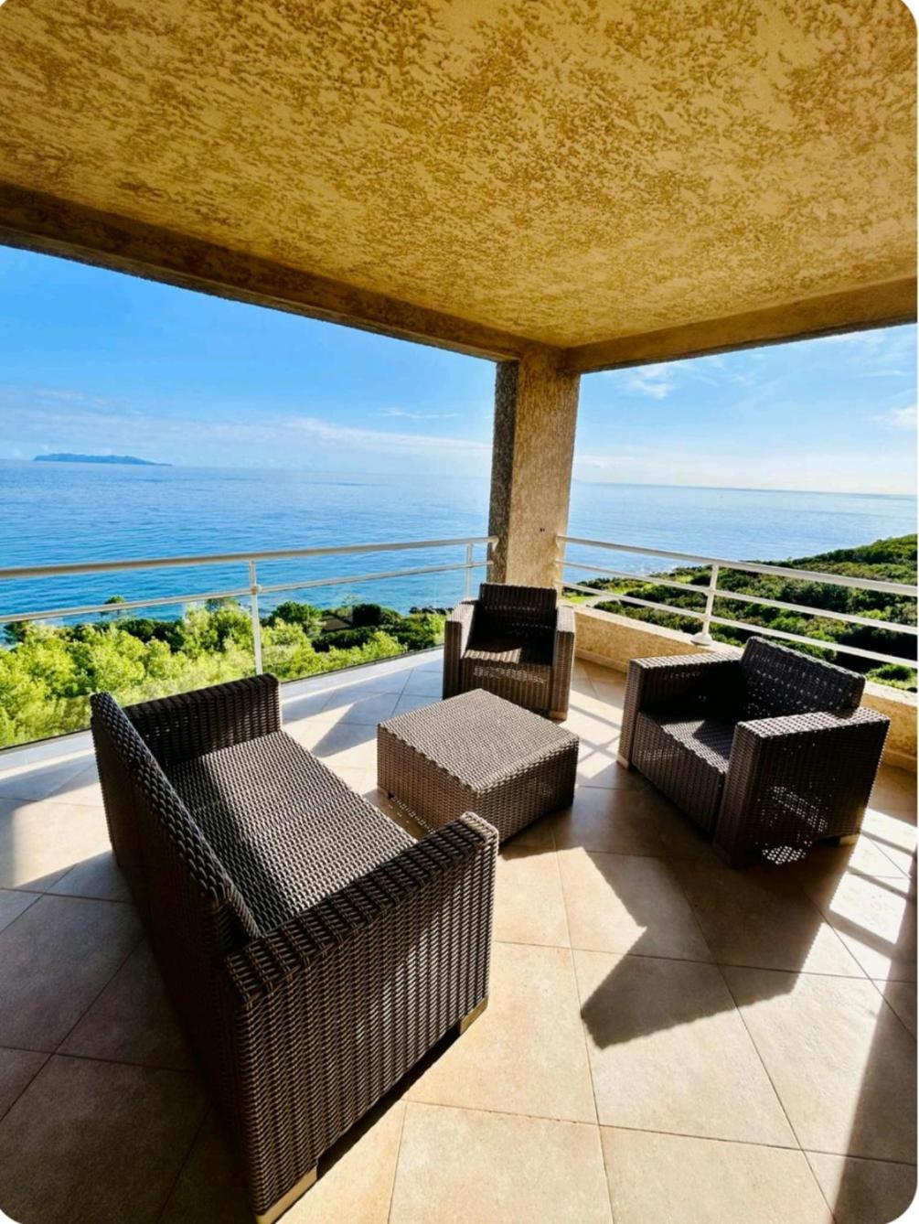 Luri Appartement F3 מראה חיצוני תמונה